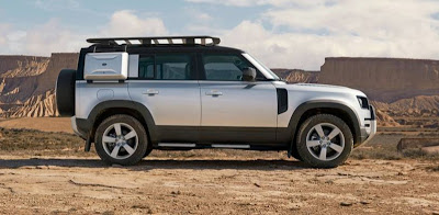 Land Rover Defender 2022 land rover defender 4dr-suv 110 p400 se
