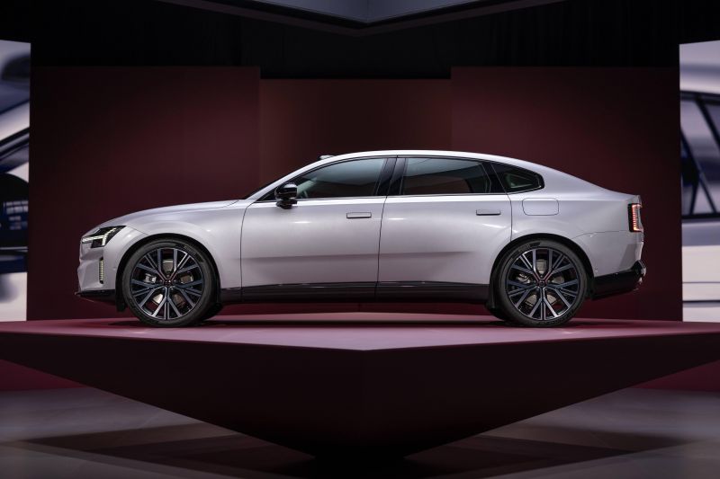 2026 Volvo ES90 revealed as brand's most car-like EV yet