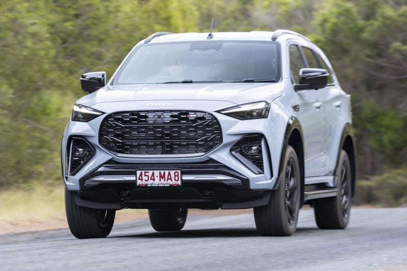 2025 Isuzu MU-X X-Terrain