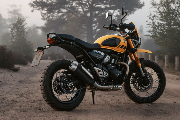 2025 Triumph Scrambler 400 XC