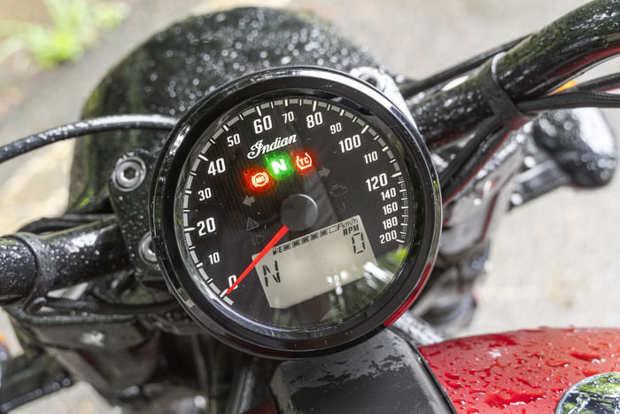 2025 Indian Scout Bobber analogue dash 2025 Indian Scout Bobber analogue dash