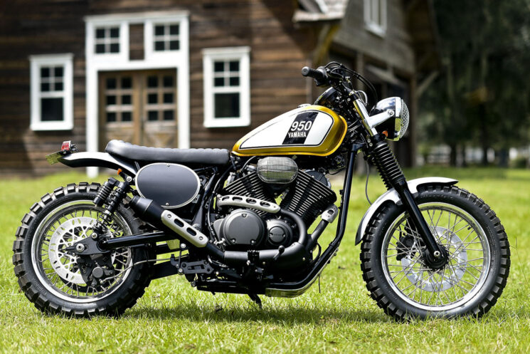 Hageman MC transforms the 2014 Yamaha Bolt into a clean retro scrambler. 