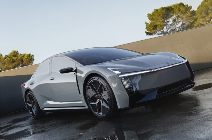 Full-reveal-Radical-new-Toyota-Corolla-concept-brings-EV-and.jpg