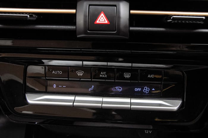 Citroen Basalt X automatic climate control