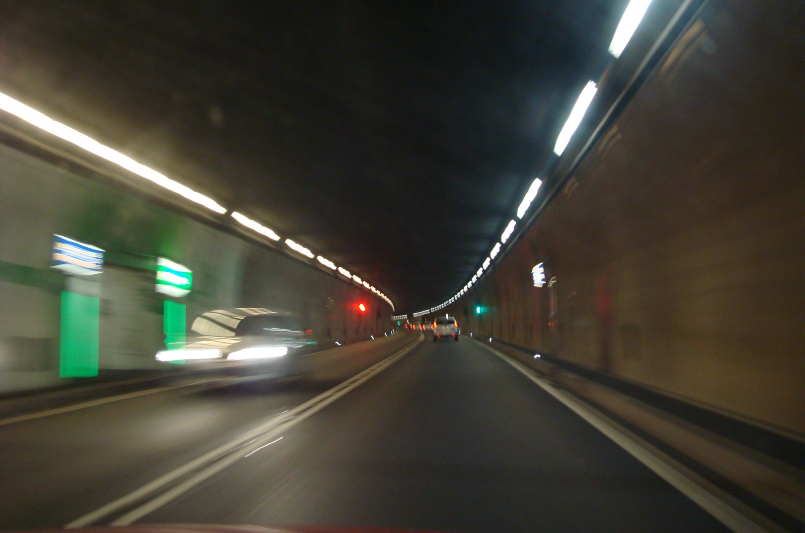 Gotthard Road Tunnel, Switzerland – 10.46 miles (16.84km)