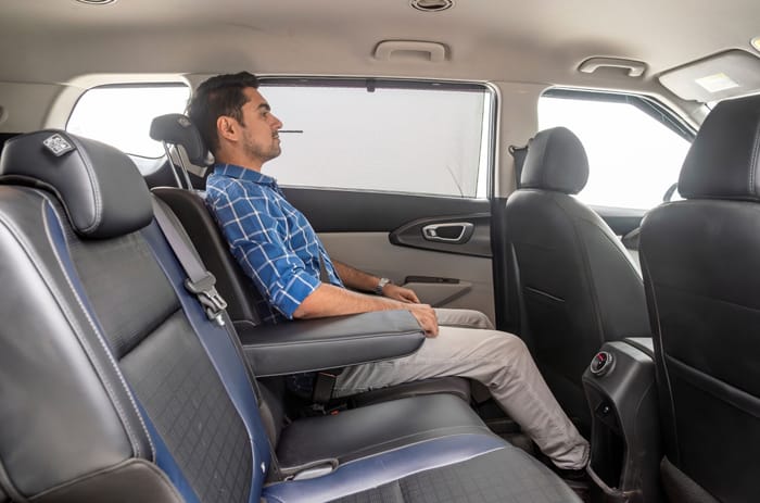 Kia Carens Clavis petrol second row seats