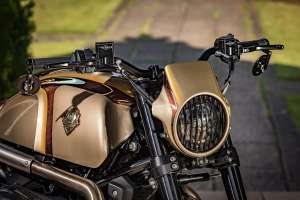 Rough Crafts x GrowthRing & Supply Co. BMW R 12 nineT street tracker to match a safari Porsche 911